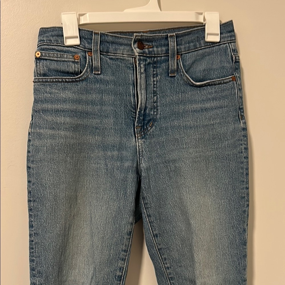 Madewell The Perfect Vintage Jean Size 26P Raw Hem